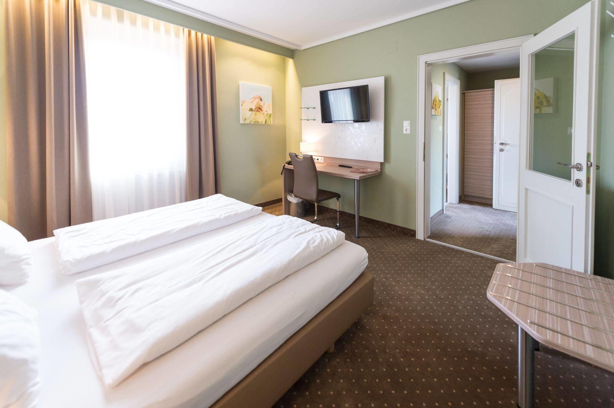 Hotel Raffel Jennersdorf Exterior photo